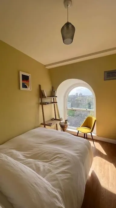 Peaceful Bright City Hide Away With Parking Apartment London United Kingdom